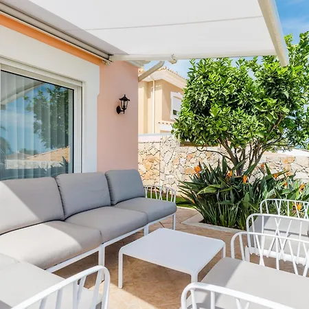 Casa Rosa At Boavista Villa *