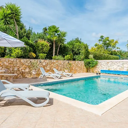 Casa Rosa At Boavista Lagos